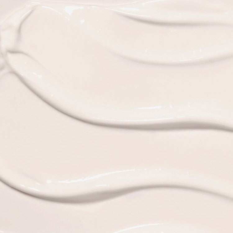 texture of IOPE Lift emulsion to support skin's barrier